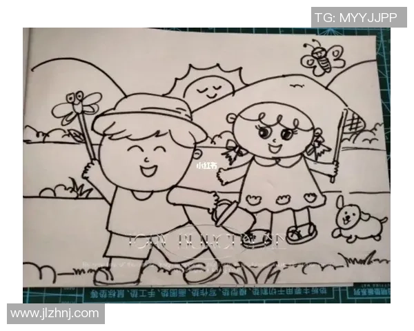 踢足球的快乐时光简笔画展现人与球的激情碰撞